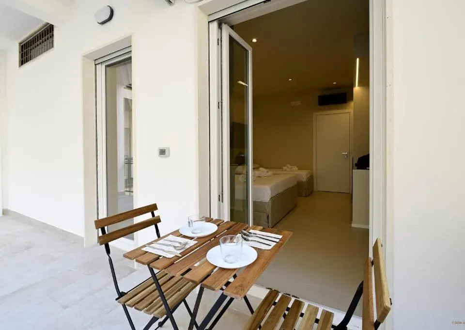 Photo 9 of 10, Melovì - Modern House