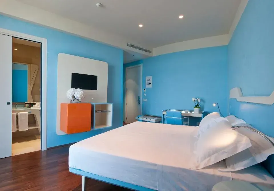 Photo 1 of 10, JR Hotels Bari Grande Albergo delle Nazioni