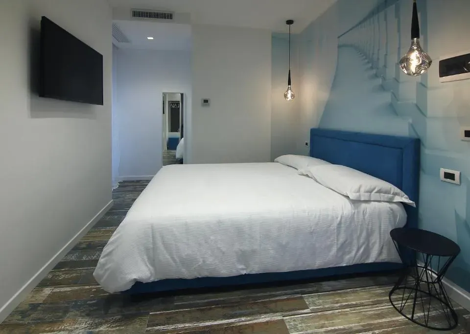 Photo 5 of 10, Interno 7