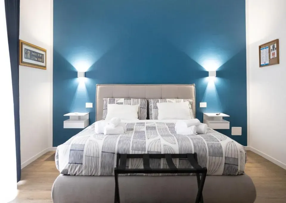 Photo 1 of 10, Dama Suites Bari