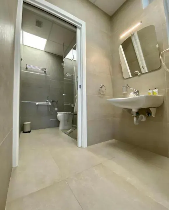 Photo 10 of 10, BeeApartments Bari