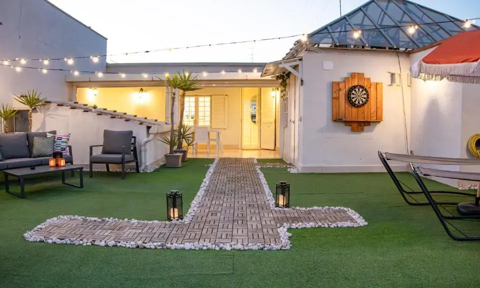 Photo 9 of 10, 150mq Rooftop Paradise - Spacious Private Terrace