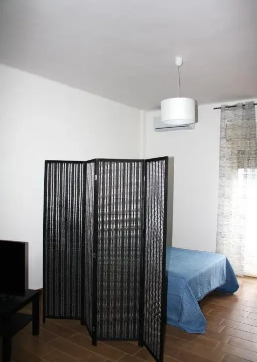 Photo 7 of 10, Marilena House