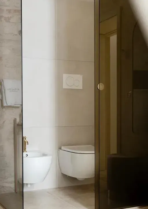 Photo 7 of 10, Aurluna Luxury Suites