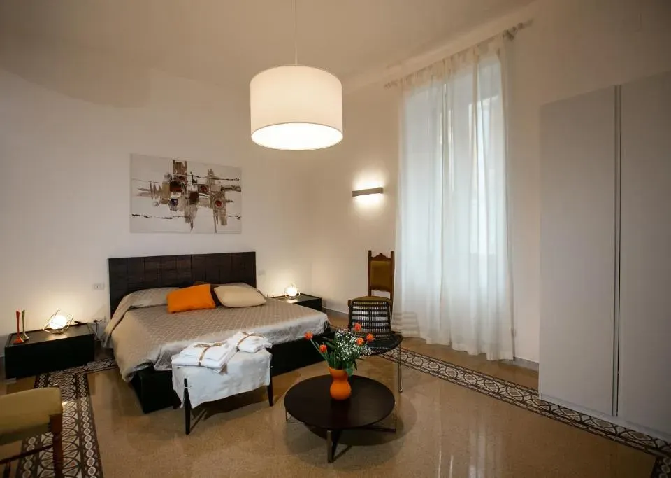 Photo 1 of 10, Abate Luxury Interno 3