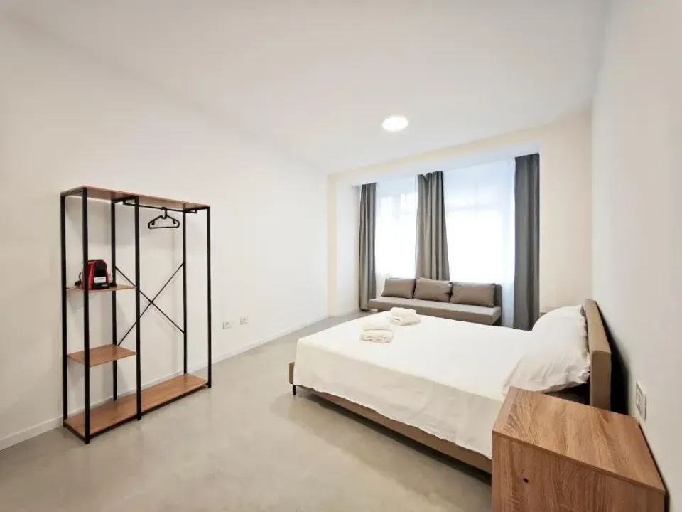 Photo 6 of 10, Sale Apartment