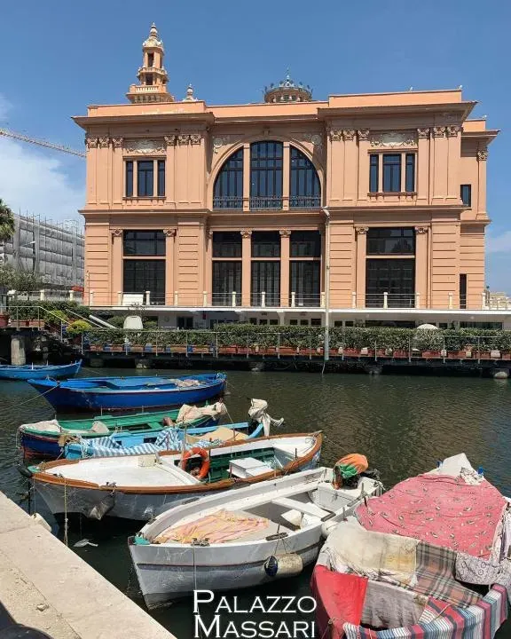 Photo 6 of 10, Palazzo Massari Bari