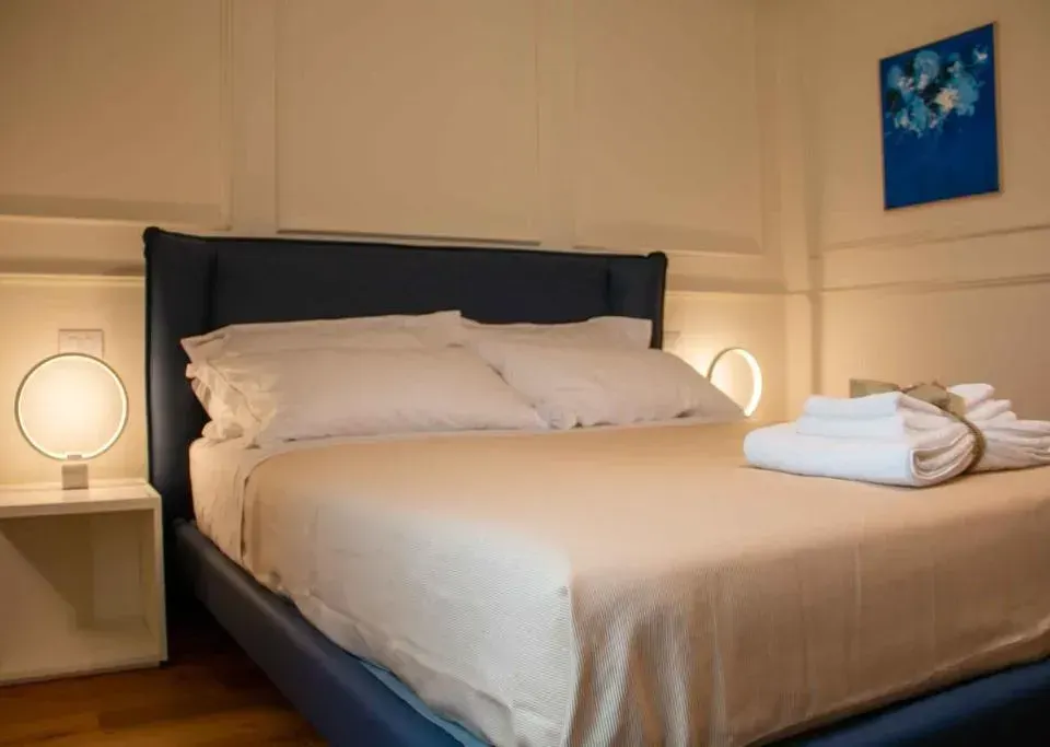 Photo 2 of 10, MARI Luxury Rooms and Suites