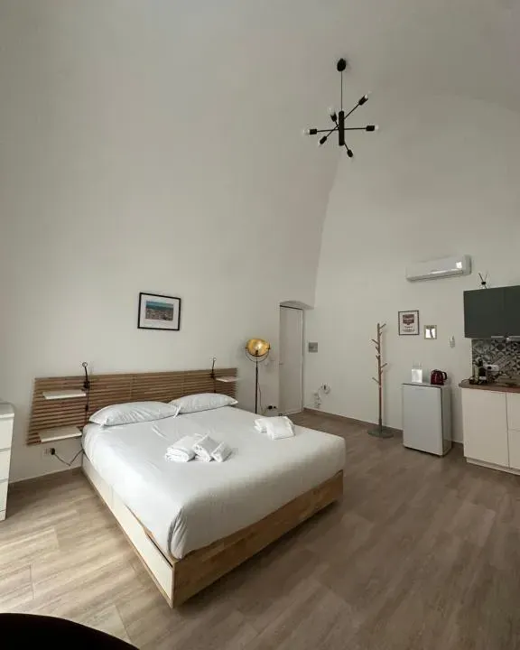 Photo 2 of 10, Casa Garruba 99