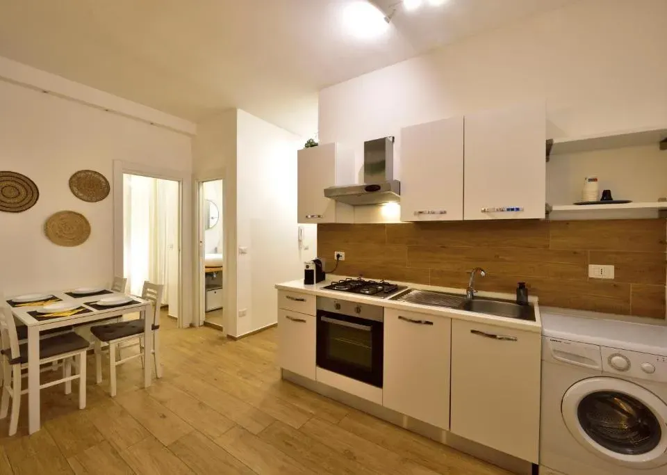 Photo 4 of 10, LOFT - Modern house