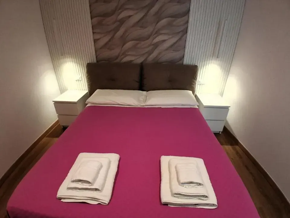 Photo 3 of 10, La Maison de Stephanie rooms