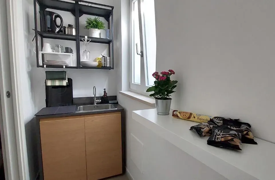 Photo 9 of 10, Solaria Suites