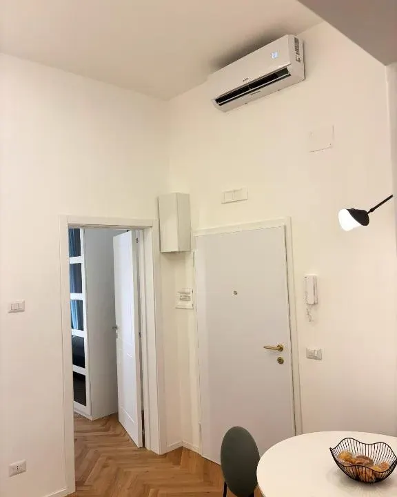 Photo 4 of 10, Lerive Apartment