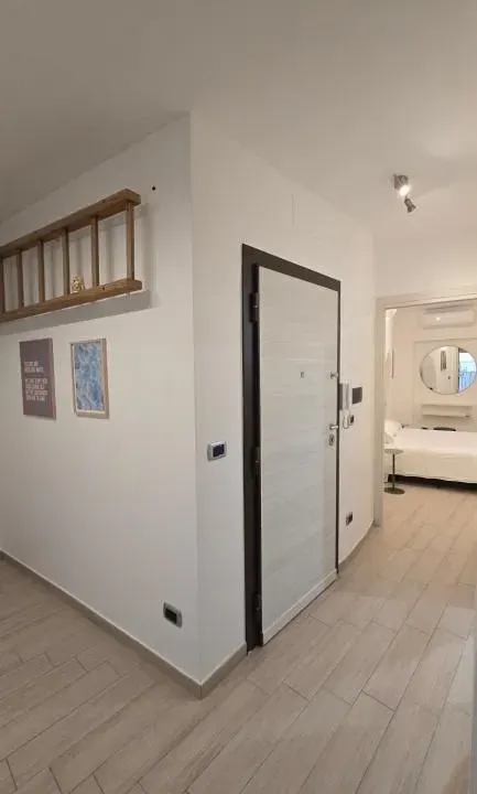 Photo 4 of 10, Pure Minimal Loft Barivecchia Old Town