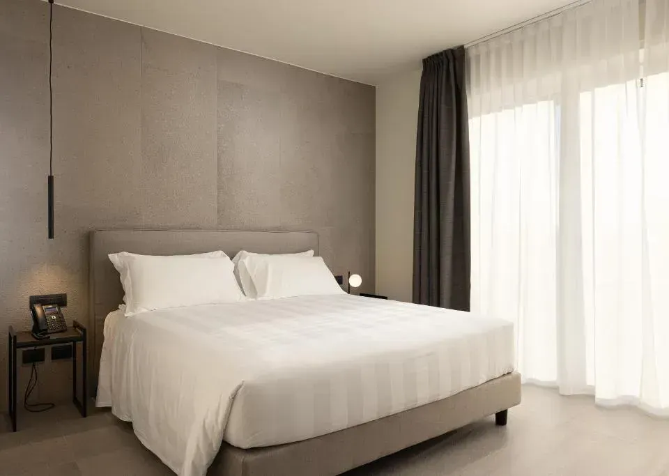 Photo 6 of 10, B21 Lifestyle Hotel