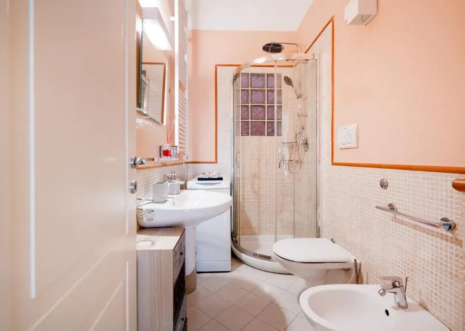Photo 3 of 10, Suite Hidalgo De Menezes