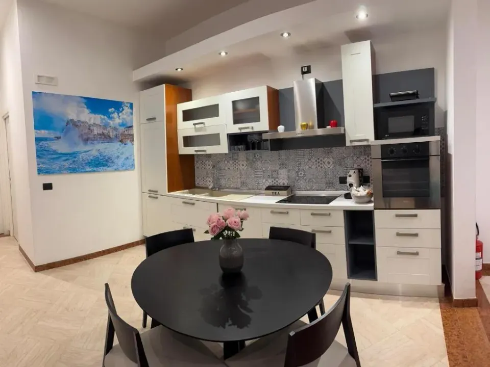 Photo 4 of 10, Graziano's House Case Vacanze