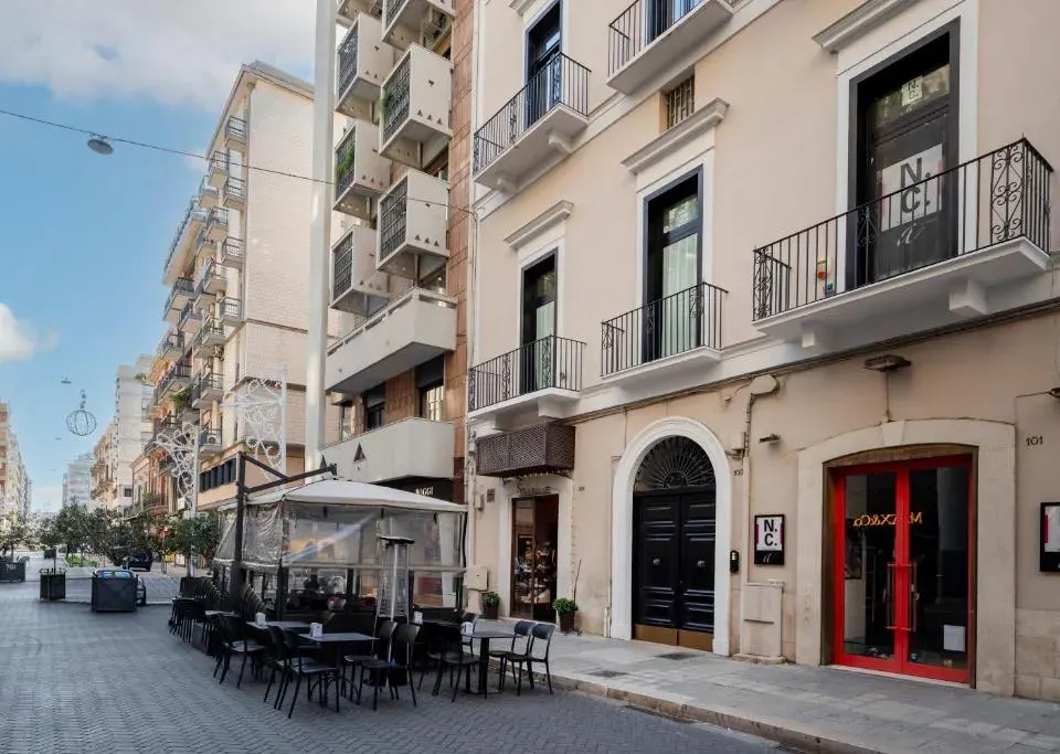 Photo 6 of 10, Ermes Argiro