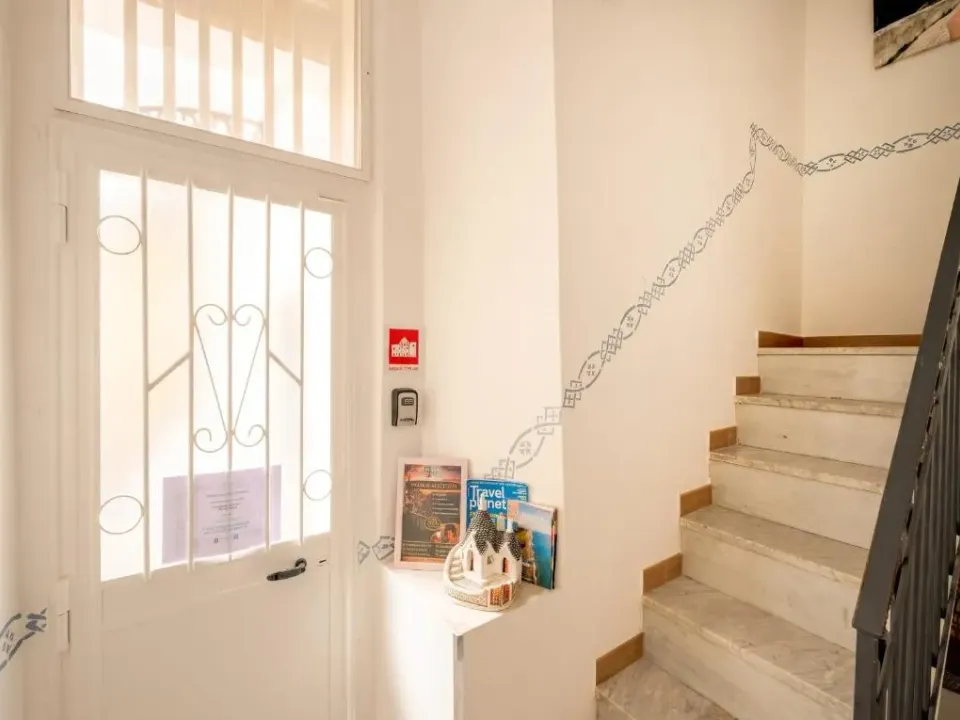 Photo 9 of 10, Vecchia Bari Apartments
