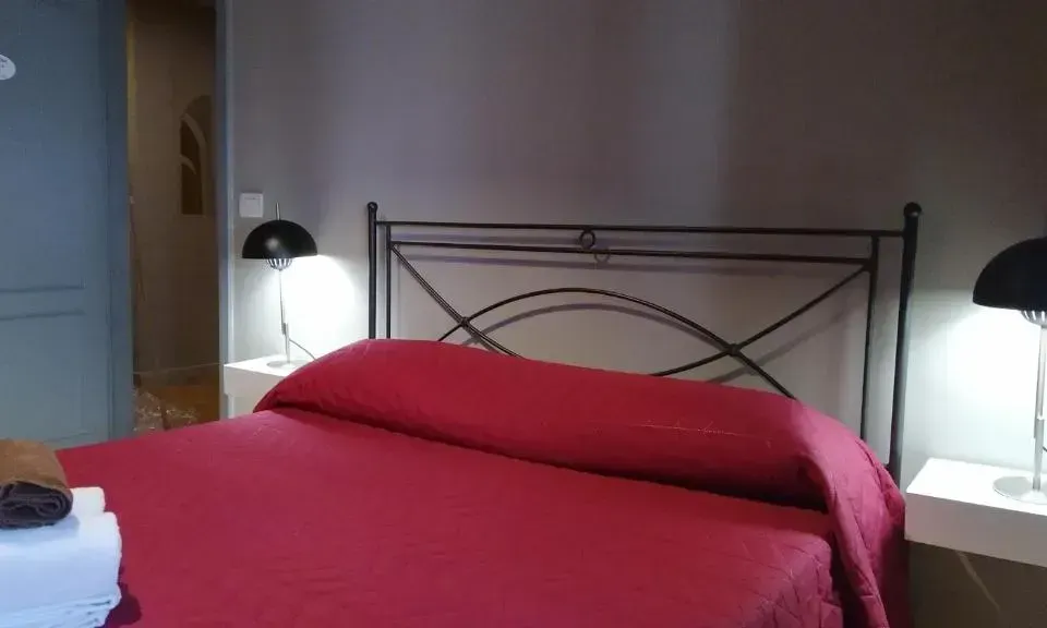 Photo 2 of 10, Cconforthotels Suite&Chic