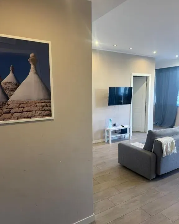 Photo 9 of 10, Best Stay-Calefati 80 Suite Apartment