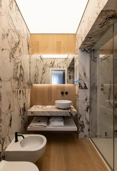 Photo 9 of 10, Le Terrazze Suites