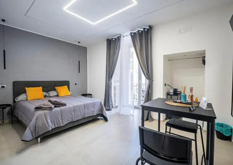 Photo 6 of 10, Dalyrooms suite