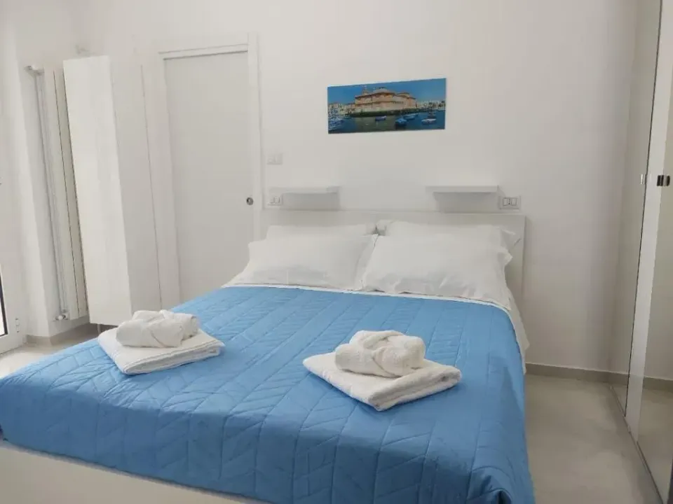 Photo 4 of 10, Sea Moon Apartment