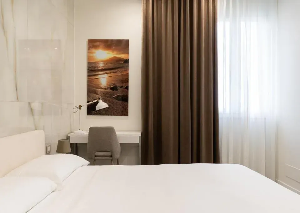 Photo 7 of 10, Almarea Suites by Wonderful Italy