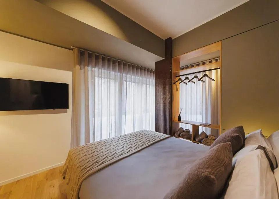 Photo 6 of 10, Casa Bolero 48 - Elegant Downtown Stay