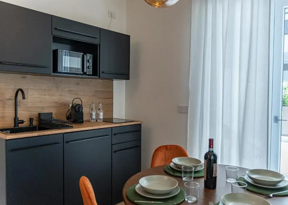 Photo 10 of 10, AM156 Bari Apt 241 Urban Suite with Terrace & WiFi
