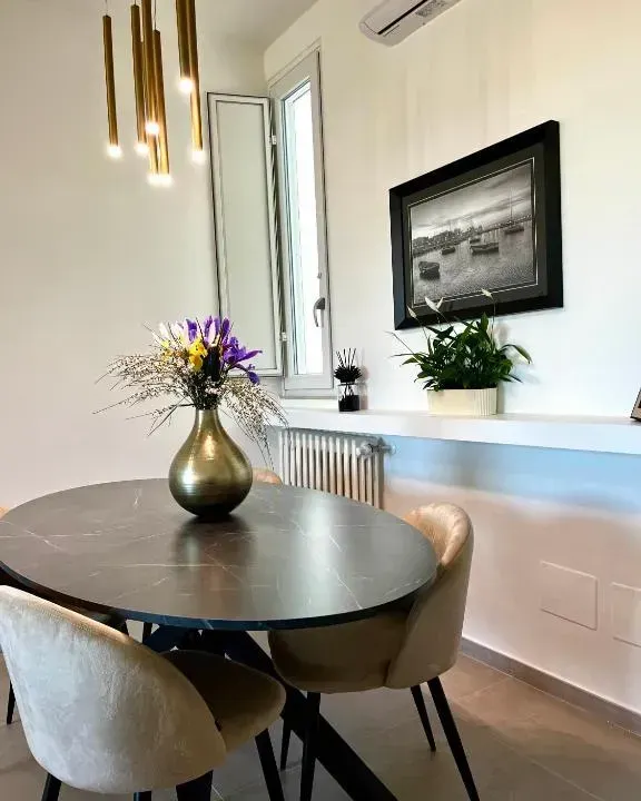 Photo 10 of 10, Via Dante Luxury Home