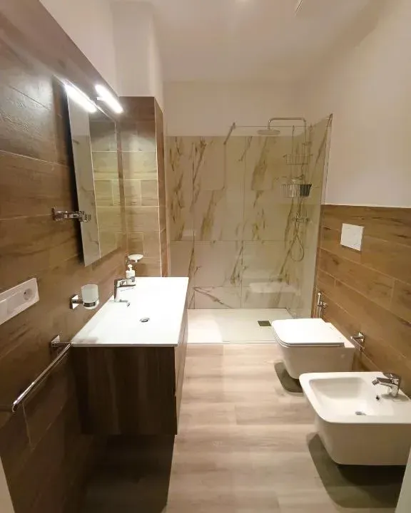 Photo 10 of 10, BariVera rooms