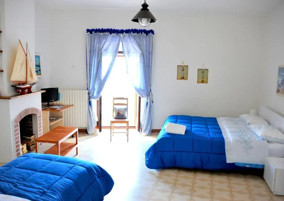 Photo 1 of 10, B&B La Muraglia
