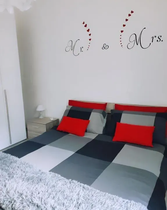 Photo 9 of 10, My Home