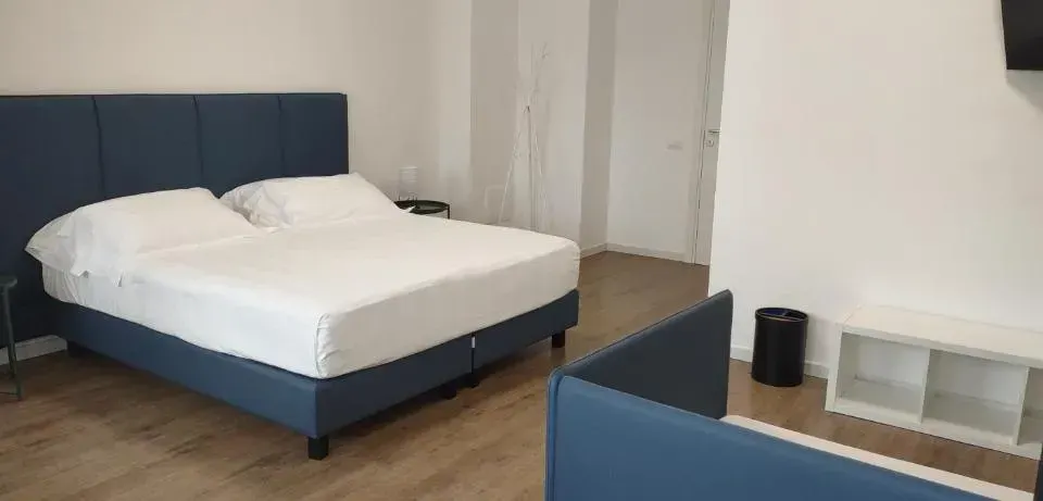Photo 9 of 10, Guest House Biscardi