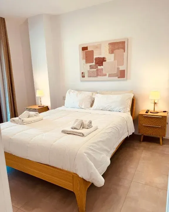 Photo 7 of 10, Marisabella Suite 7
