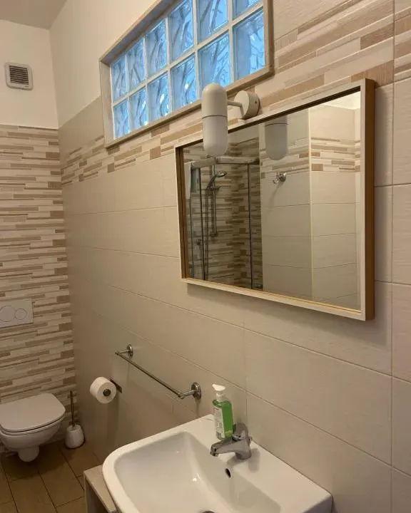 Photo 3 of 10, Apulia Bari Centrale Apartment A