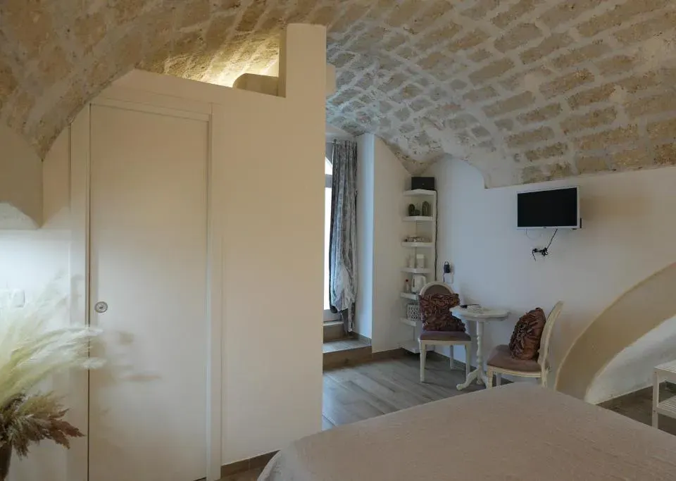 Photo 5 of 10, Soleil Guest House