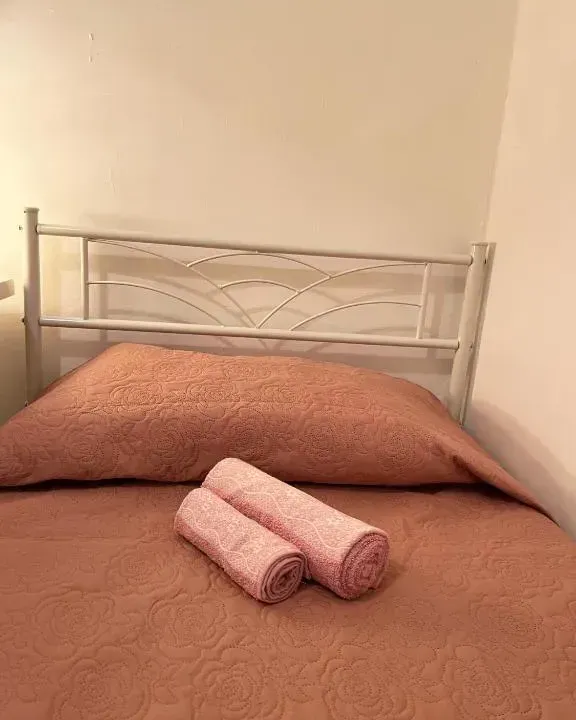 Photo 3 of 10, Mariamora Apartment