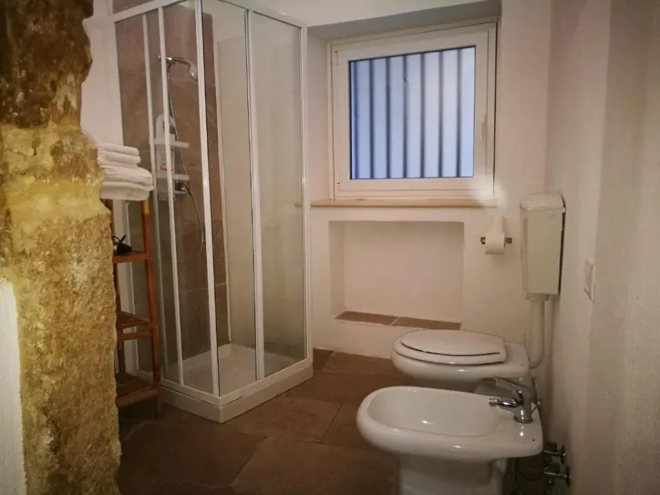 Photo 8 of 10, Borgoantico Apartment
