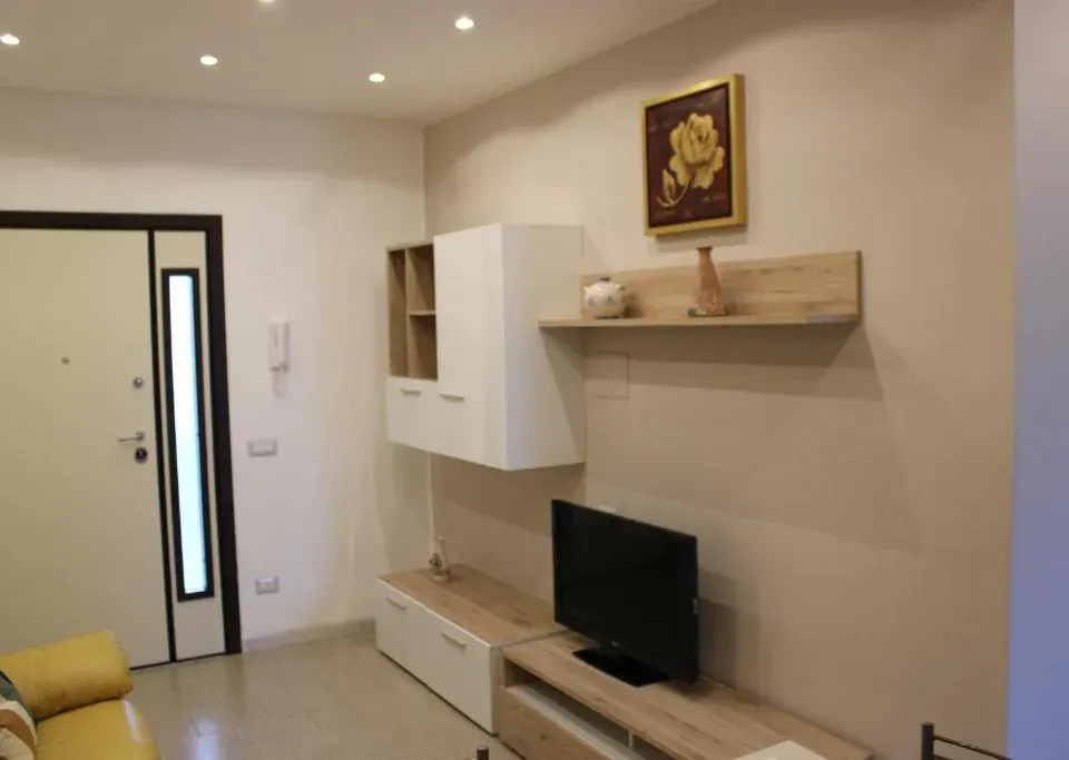 Photo 5 of 10, Villa CasArte