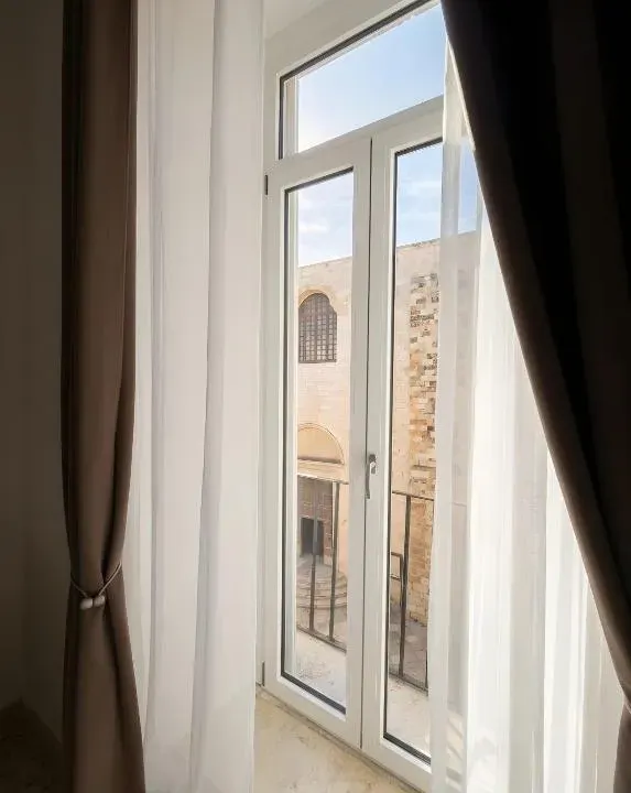 Photo 10 of 10, Bari LandLord 15