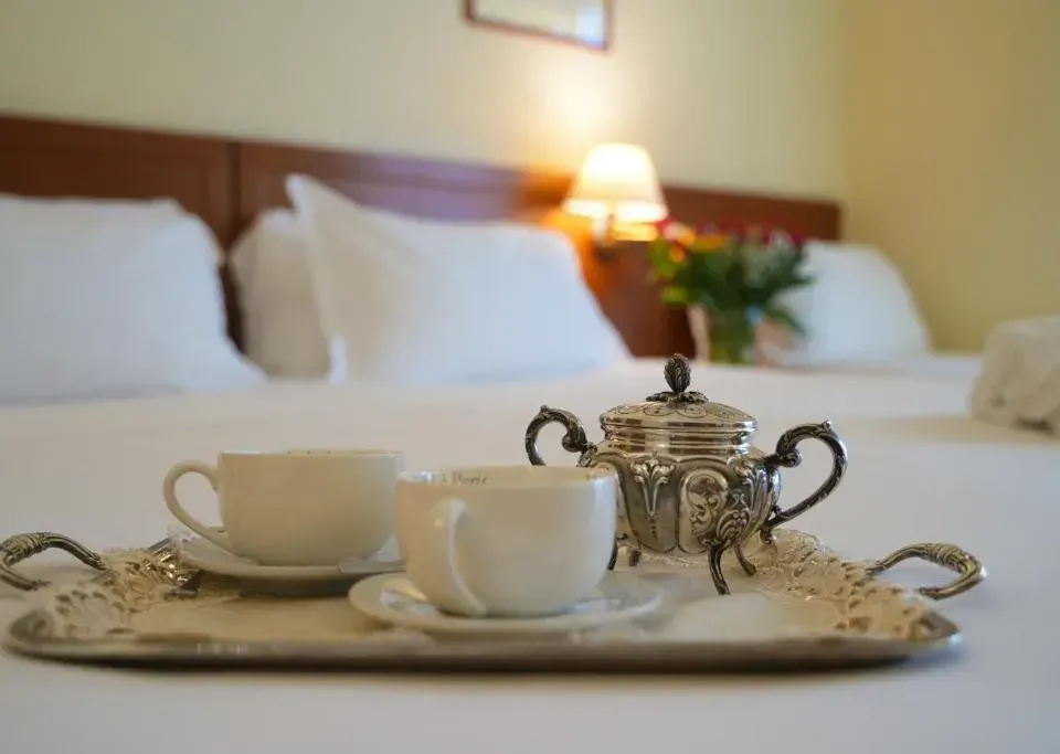 Photo 7 of 10, Hotel Adria