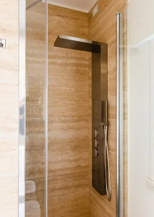 Photo 4 of 10, Dilman Luxury Stay