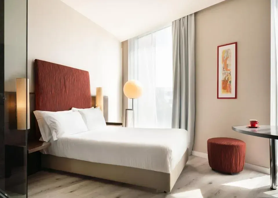 Photo 3 of 10, Hi Hotel Bari