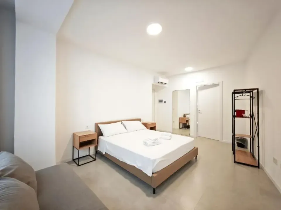 Photo 2 of 10, Sale Apartment