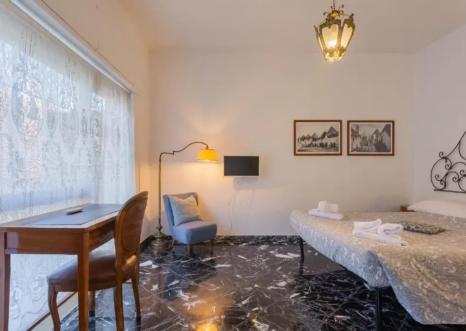 Photo 7 of 10, Golden and Silver Apartments by Wonderful Italy