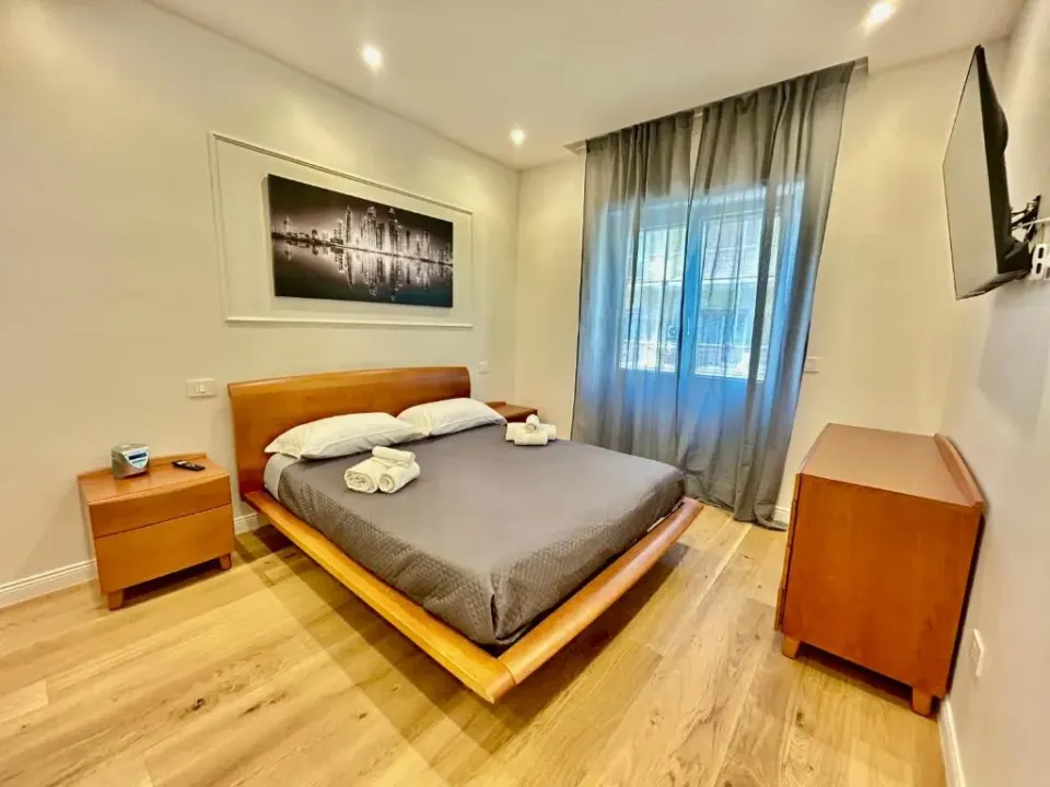 Photo 2 of 10, Homeclass Luxury