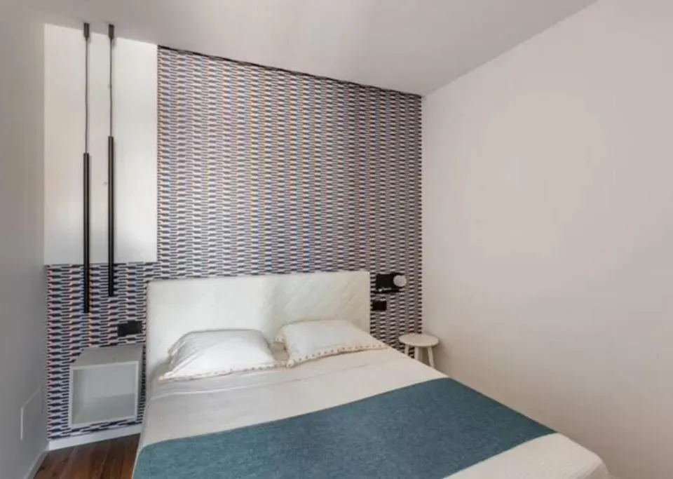 Photo 9 of 10, Carulli Suite Design